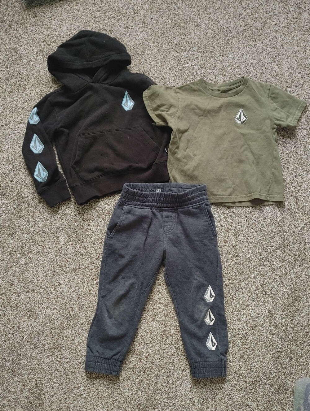 3T Boys Volcom Clothing Bundle